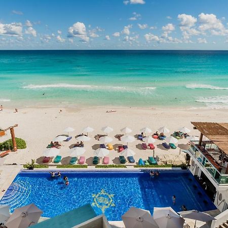 *Turquoise Escape- Beachfront Studio By Casa Paraiso* Канкун Экстерьер фото