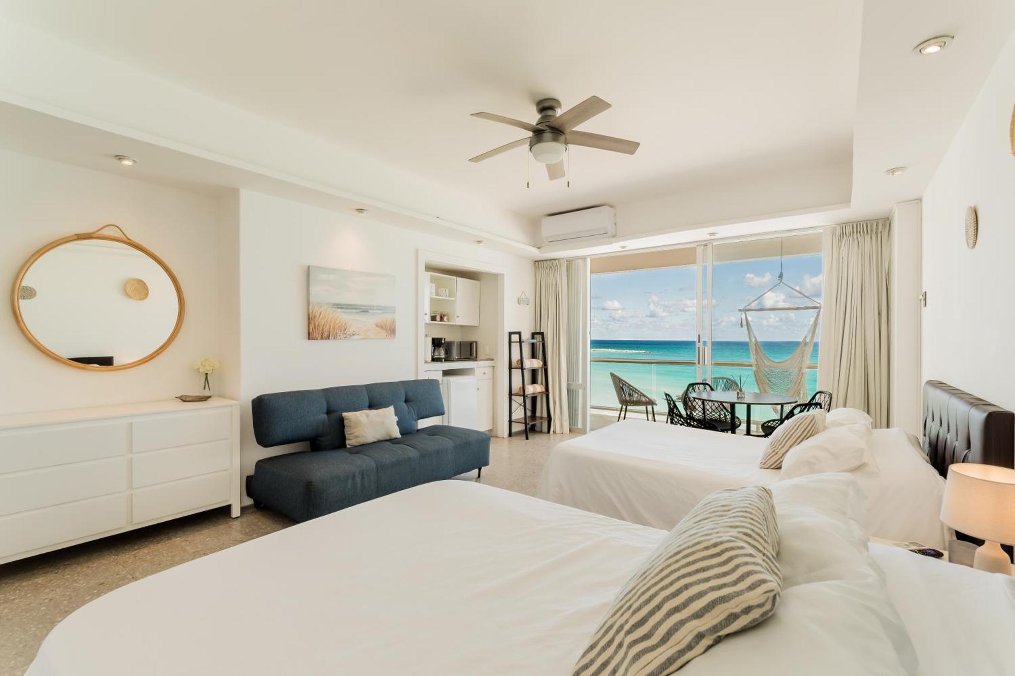 *Turquoise Escape- Beachfront Studio By Casa Paraiso* Канкун Экстерьер фото